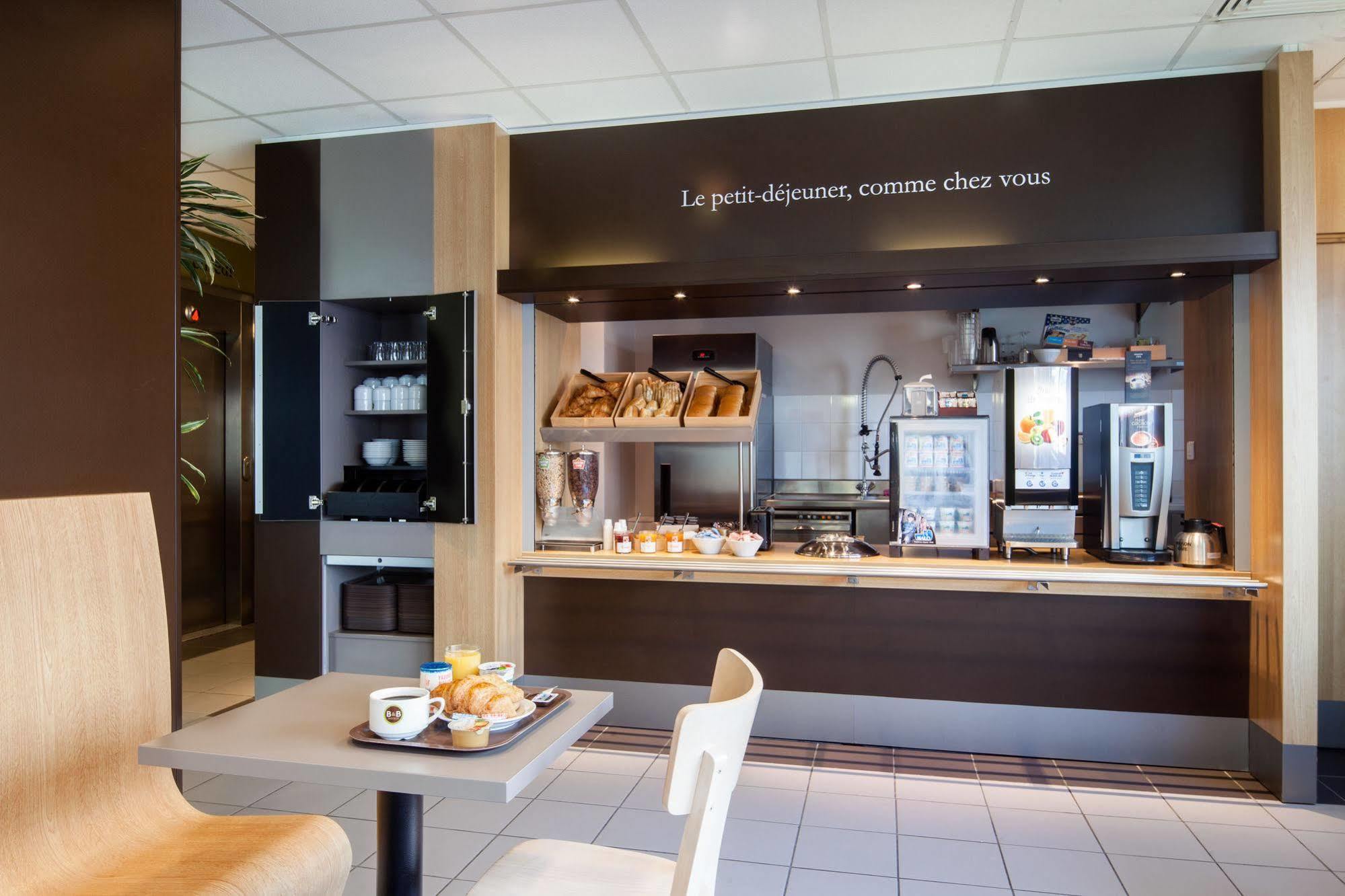 B&B Hotel Lille Tourcoing Centre Eksteriør bilde